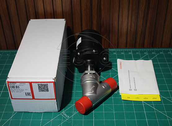 Angle seat globe valve
