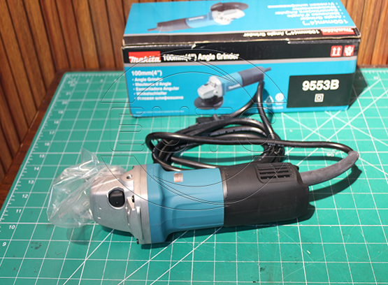 Máy mài góc (100mm/710w/ công tắc đuôi ) 9553B