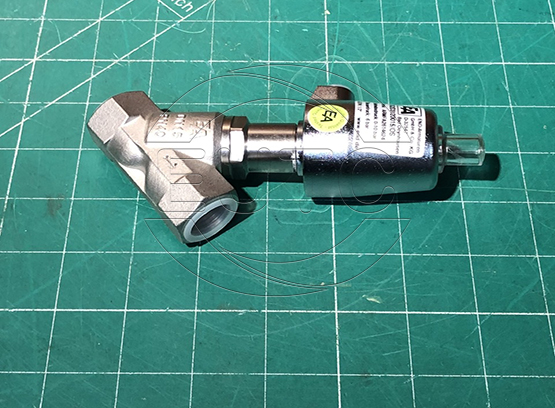 Pressure actuated valve, G1 / 2