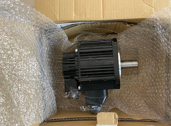 Động cơ servo