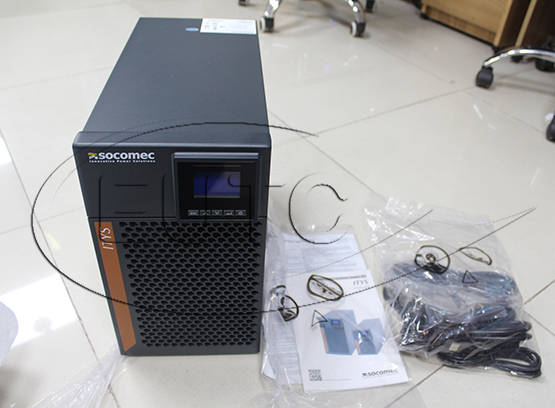 Bộ lưu điện UPS 3kVA model: ITY3-TW030B, hiệu Socomec