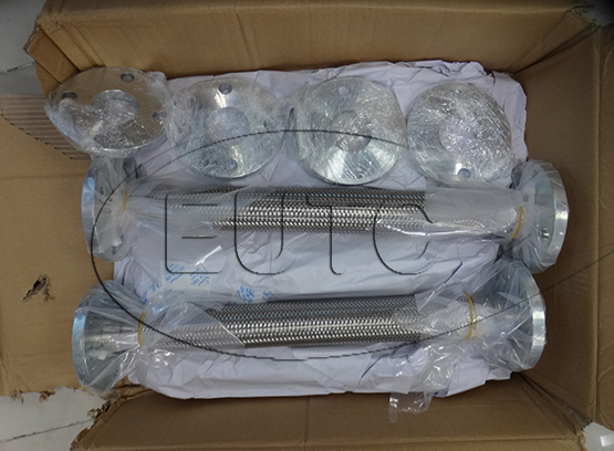 Ống nối mềm NK-VN2600/10K-SS400/50Ax600L+ Mặt bích JIS 10K/SS400/50A